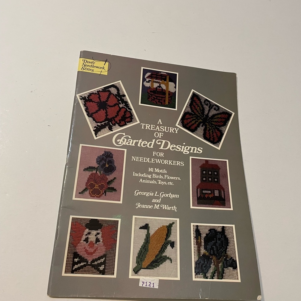 A Treasury of Charted Designs for Needleworkers Gorham Warth Dover Needlework